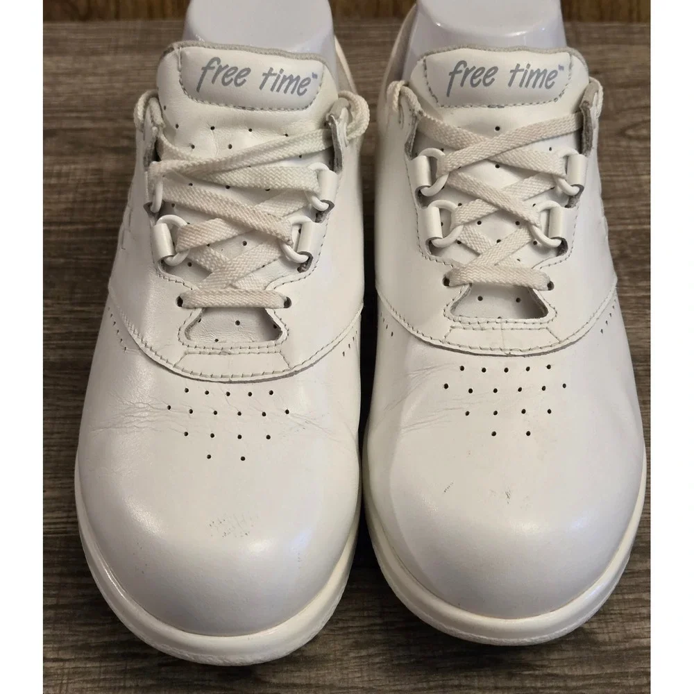 SAS Free Time‎ Walking Shoes Women's Size 7 White